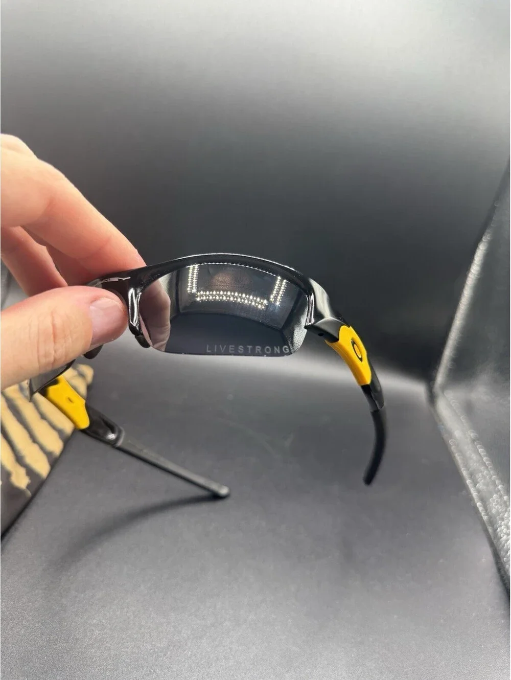 Oakley Flak Jacket Livestrong Jet Black Yellow/Black Iridium Lenses 12-762